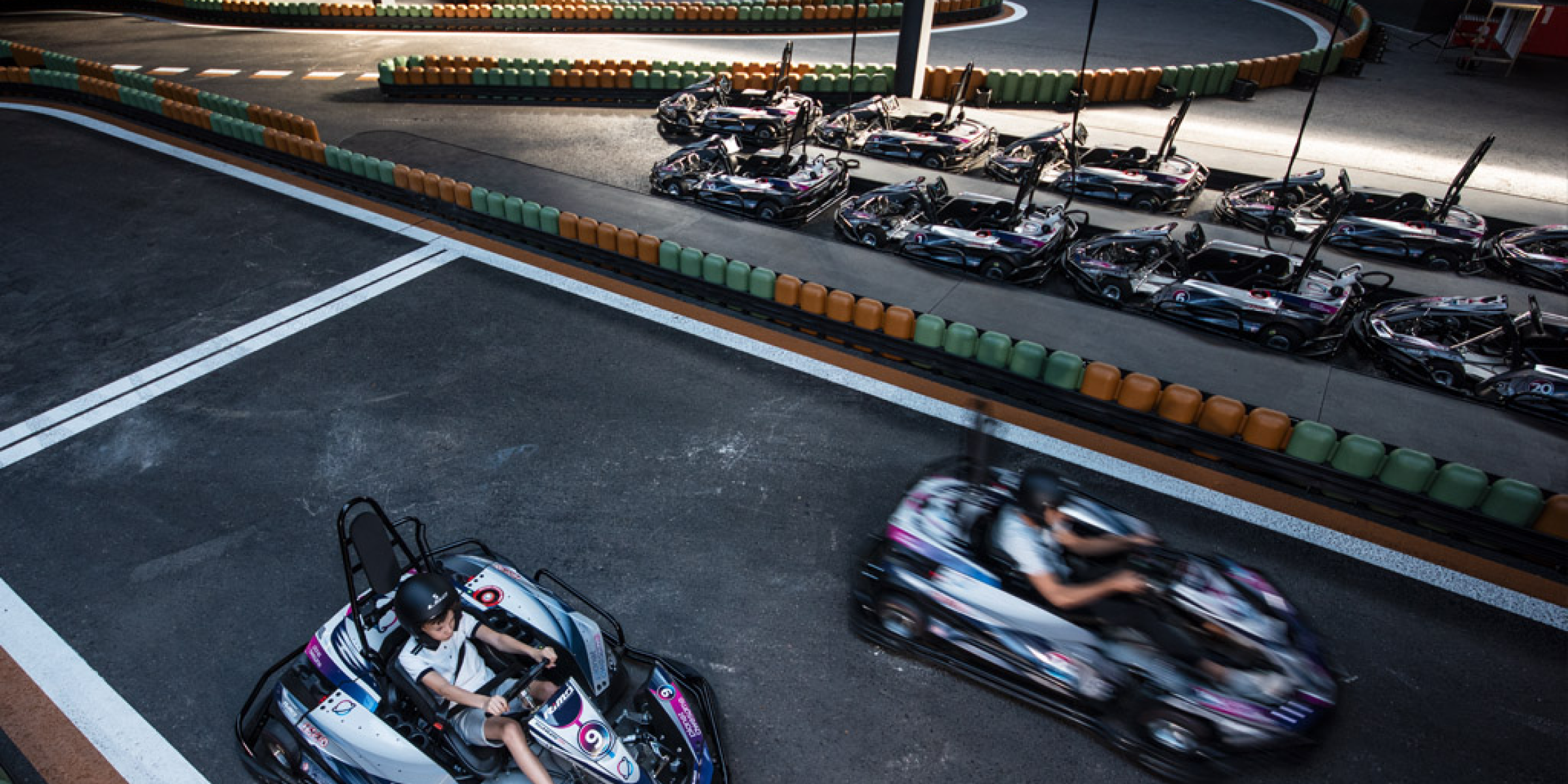 Karting-at-planet-awesome-nijmegen-indoor-racecourse