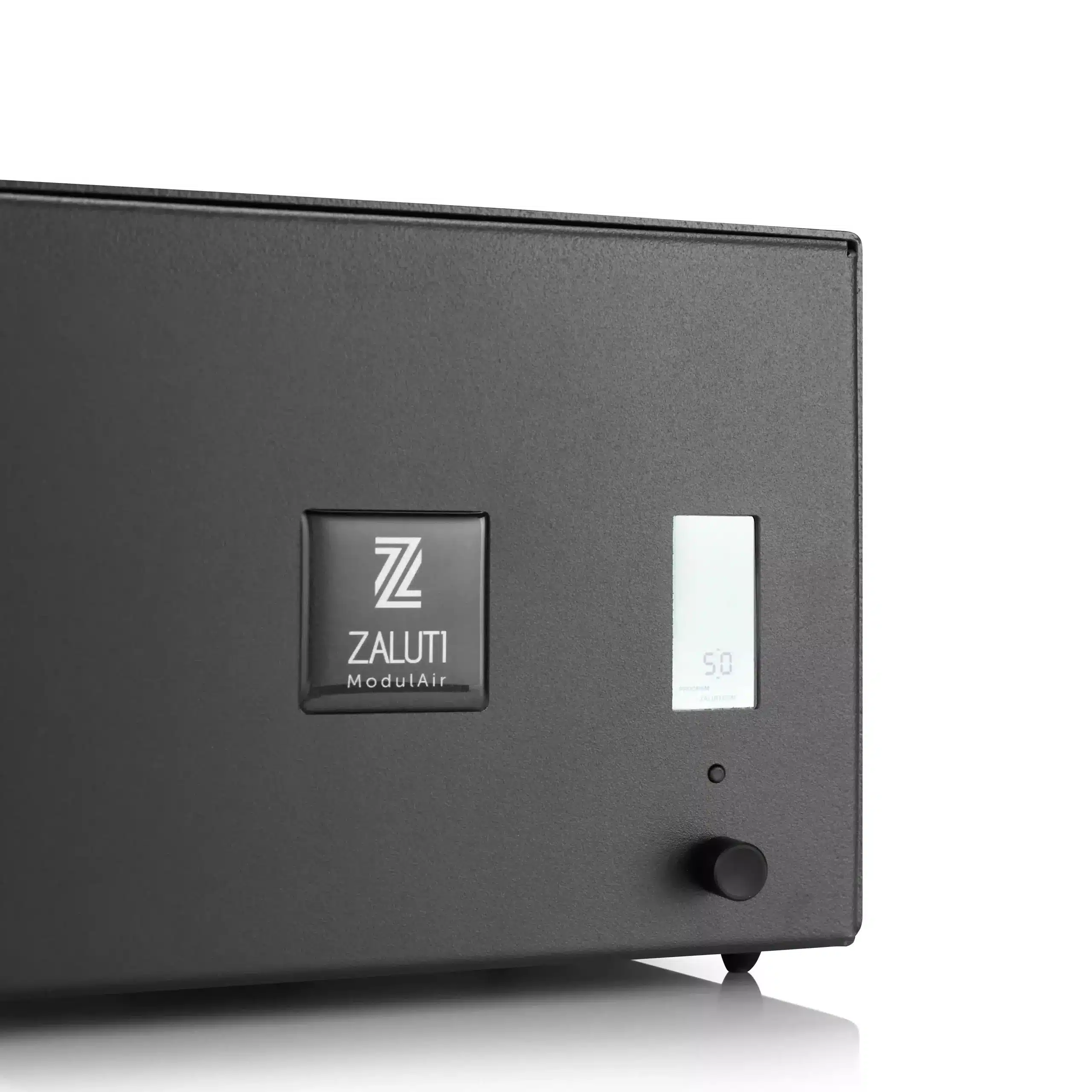 scent-machine-toilets-zaluti-display-panel Close-up of Zaluti ModularAir scent machine showing logo, control knob, and digital display.