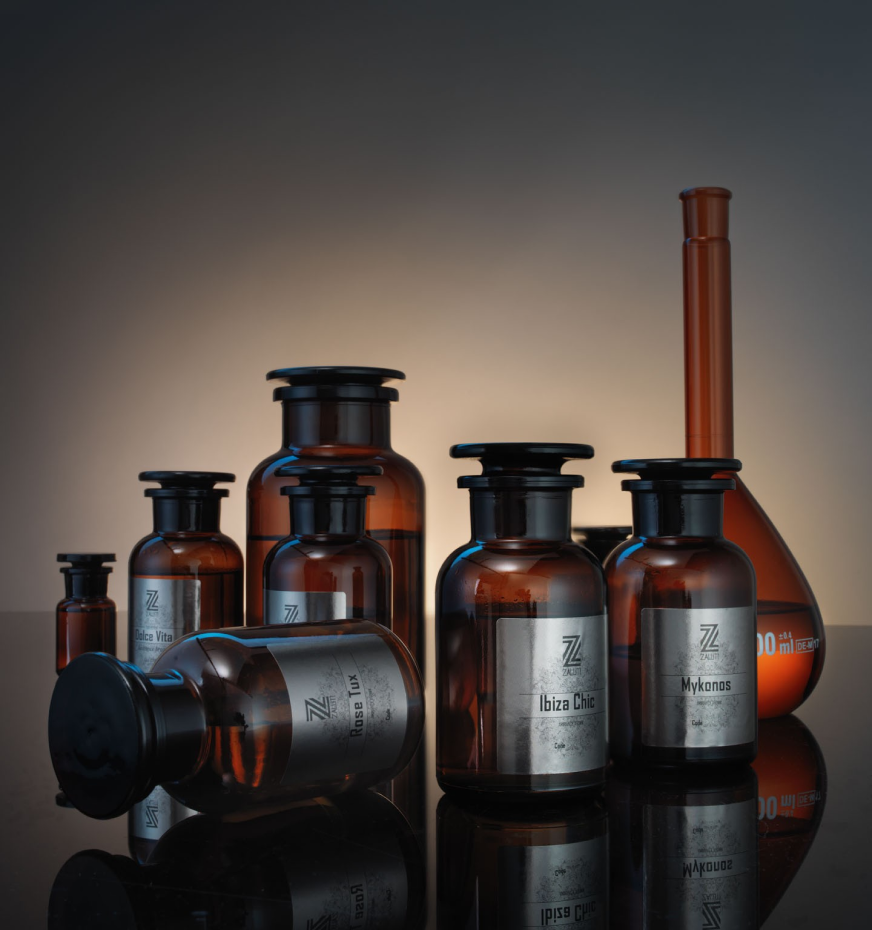 vrouw-met-bloemenkrans-die-de-frisheid-van-geuren-neutraliseren-uitstraalt